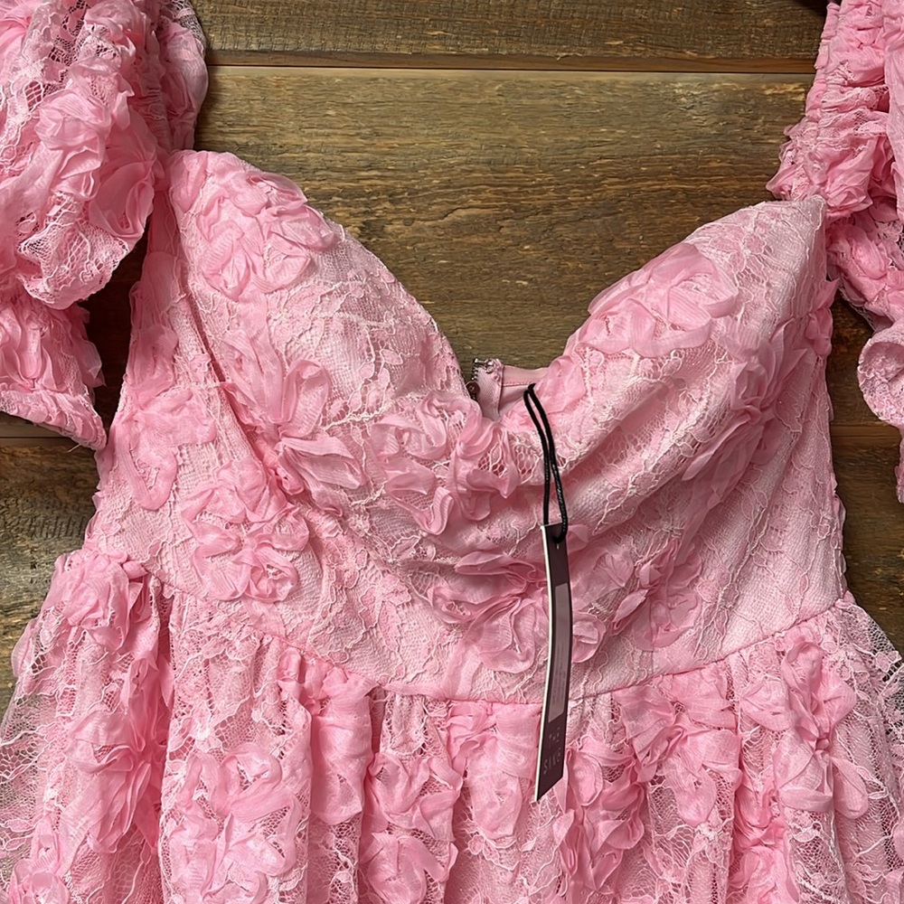 The Sang Floral Textured Off Shoulder Dress Summer Flirty Womens M NWT - Picture 3 of 11